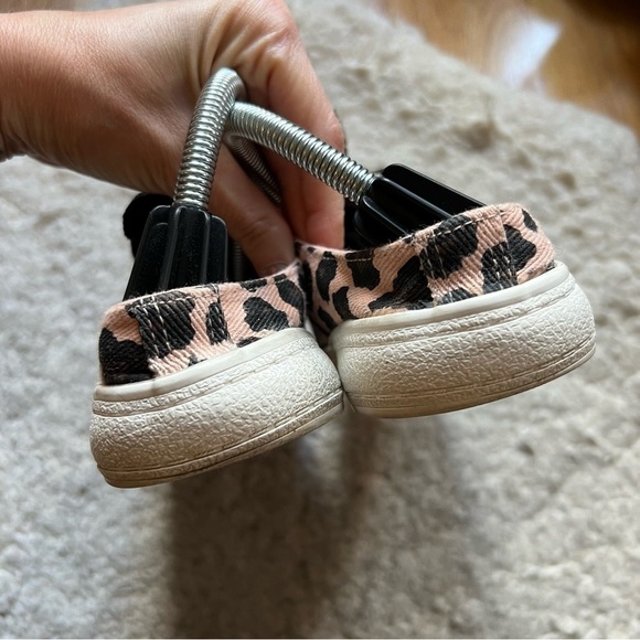 Rocket Dog Athena Pink Cheetah Back Less Slip-on Sneaker Size 9 - Picture 8 of 10